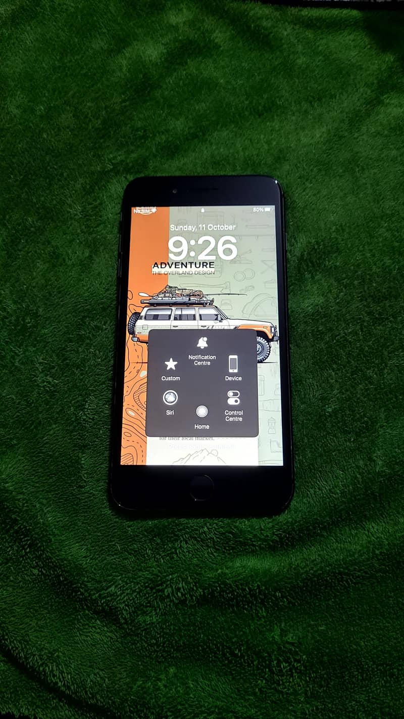 Apple iPhone 8 Plus 3