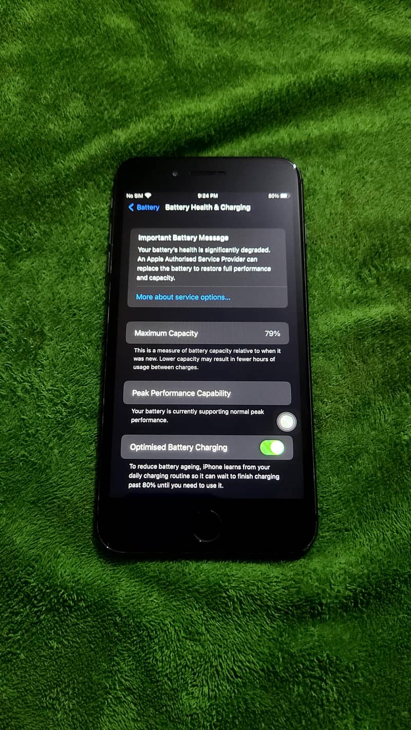 Apple iPhone 8 Plus 4
