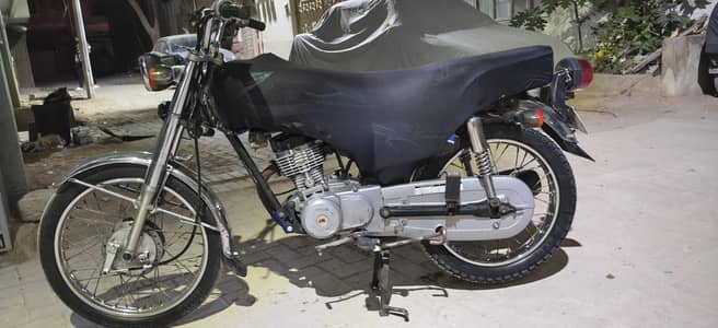 Unique 125 2018