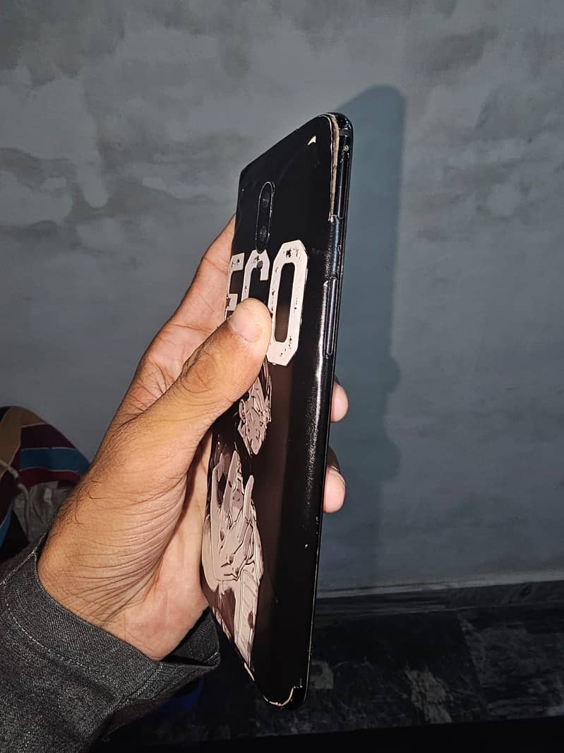 One Plus 6T 2
