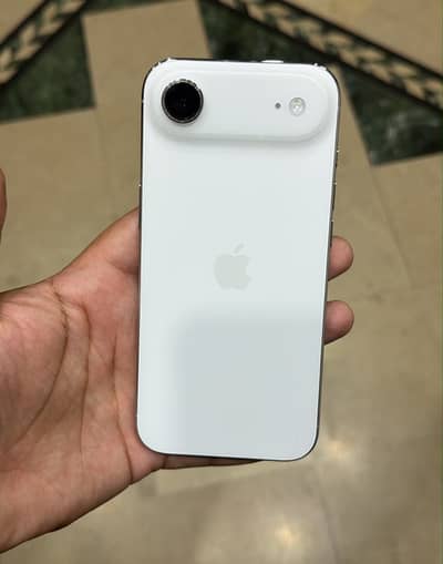 Apple iPhone 17 Air JV