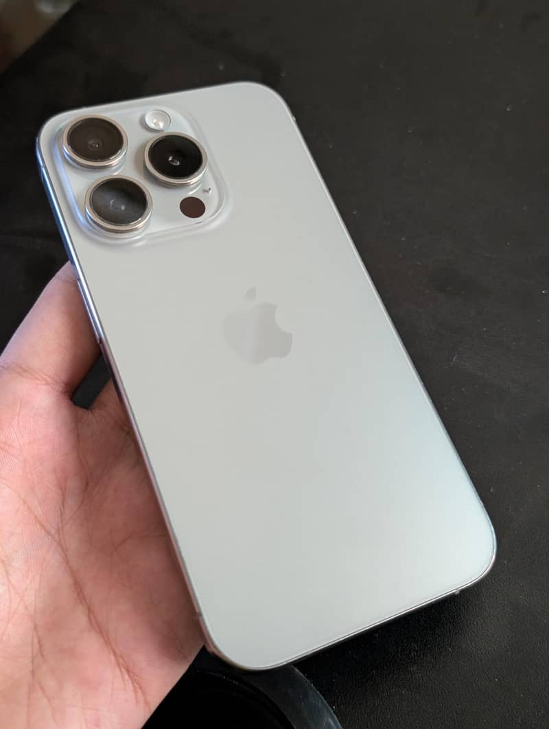 Iphone 15 Pro 256Gb Factory Unlock - Mobile Phones - 1120359565