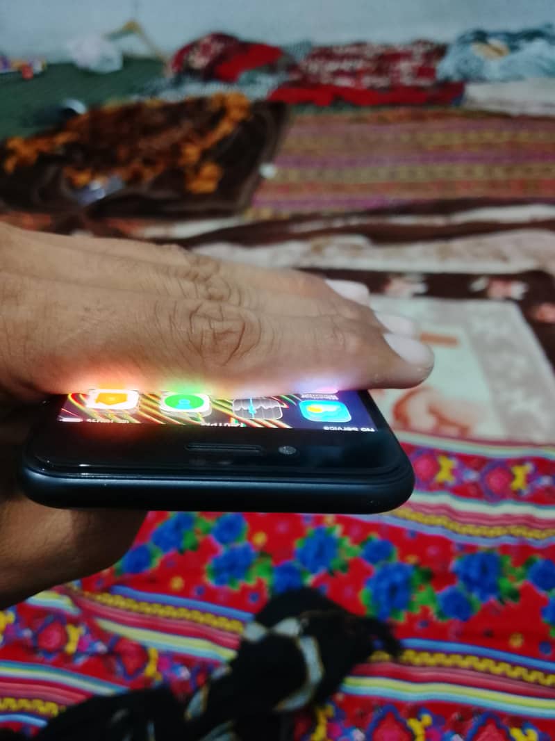 Apple iPhone SE 3