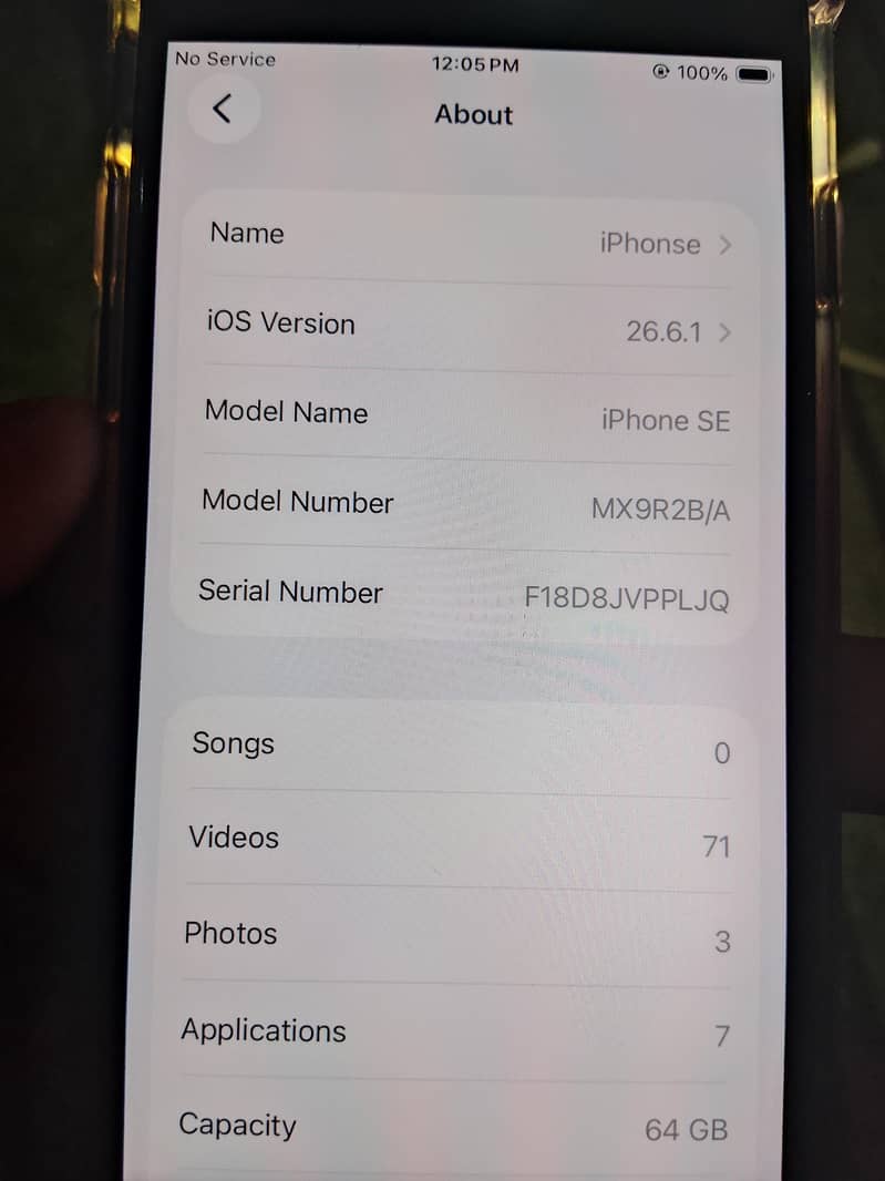 Apple iPhone SE 7