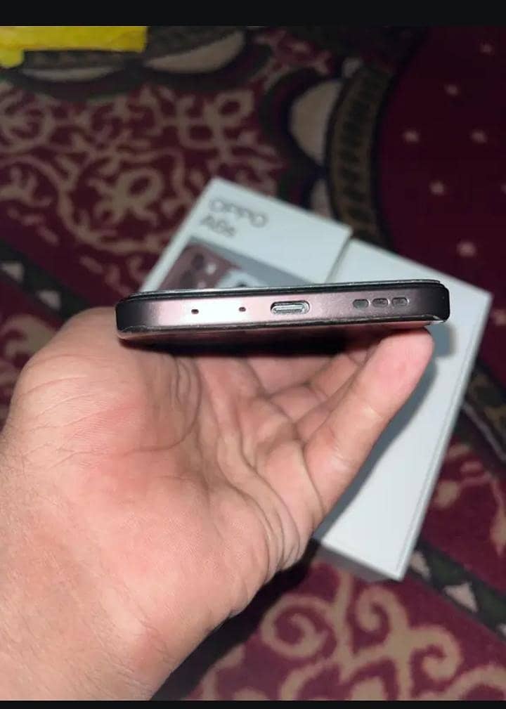 OPPO A6s 3