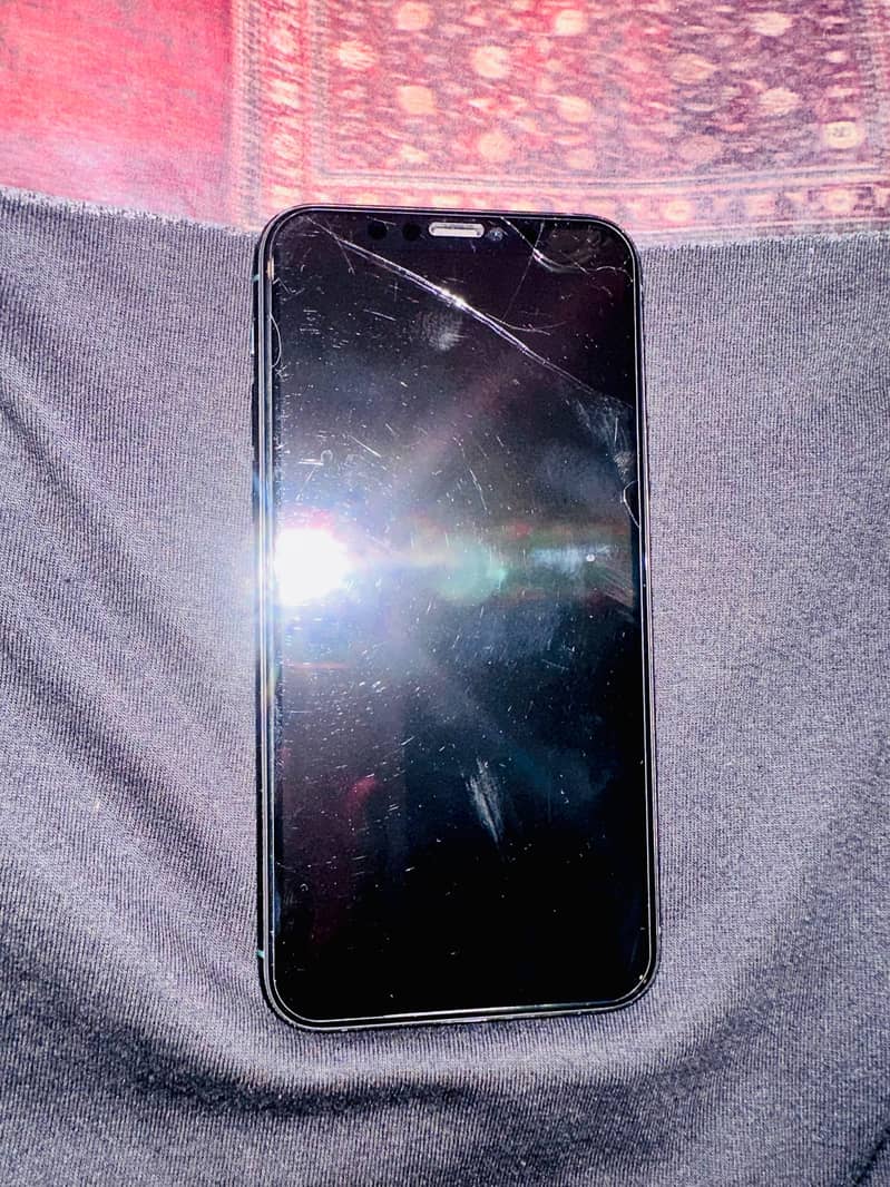 Apple iPhone 11 Pro 8