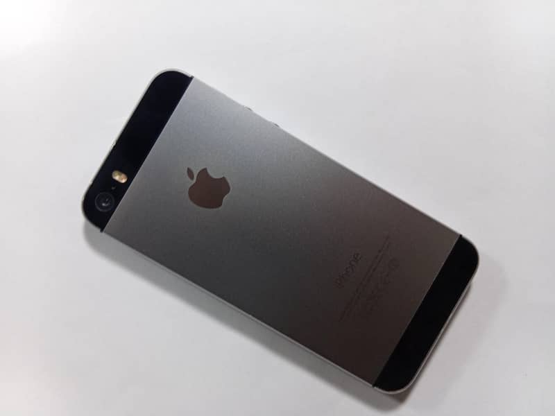 Apple iPhone 5s 1