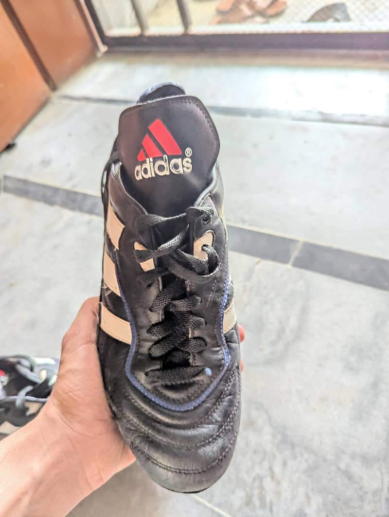 Adidas Studs 3