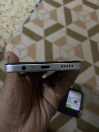 Honor x7c . 8+8.256