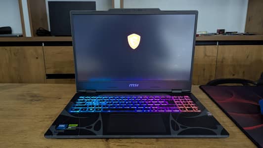 MSI cyborg 15 core TM 5 210H 16/512 RTX 5050 8Gb