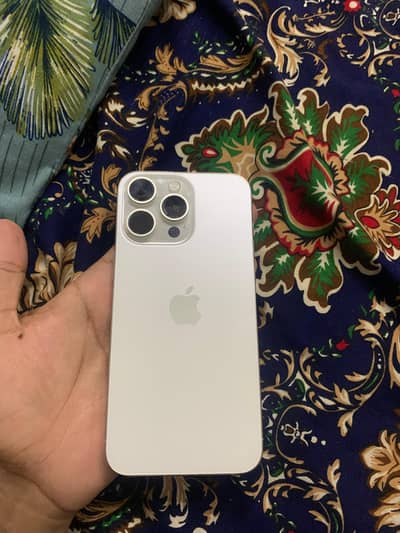 Apple iPhone 15 Pro Max jv