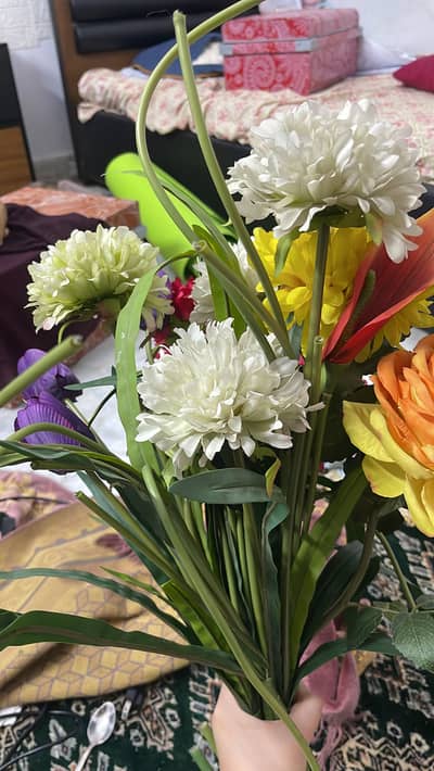 Artifical flowers