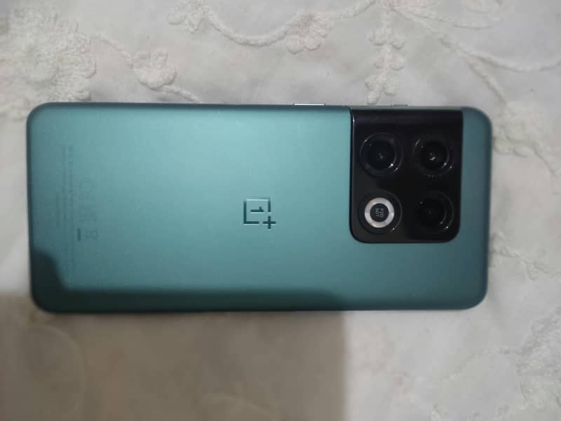 One Plus 10 Pro 0