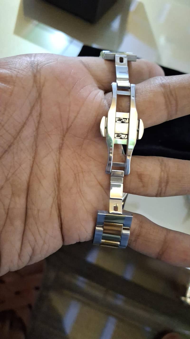 TIMAS Watch 1