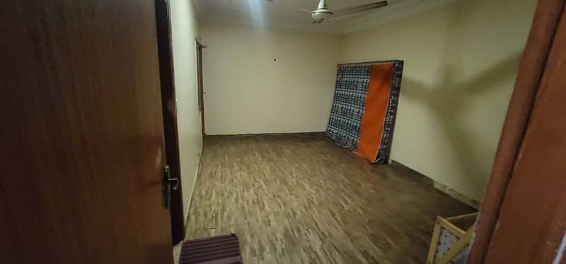 2400 Square Feet Spacious Flat Available In Rufi Lake Drive Apartments ...
