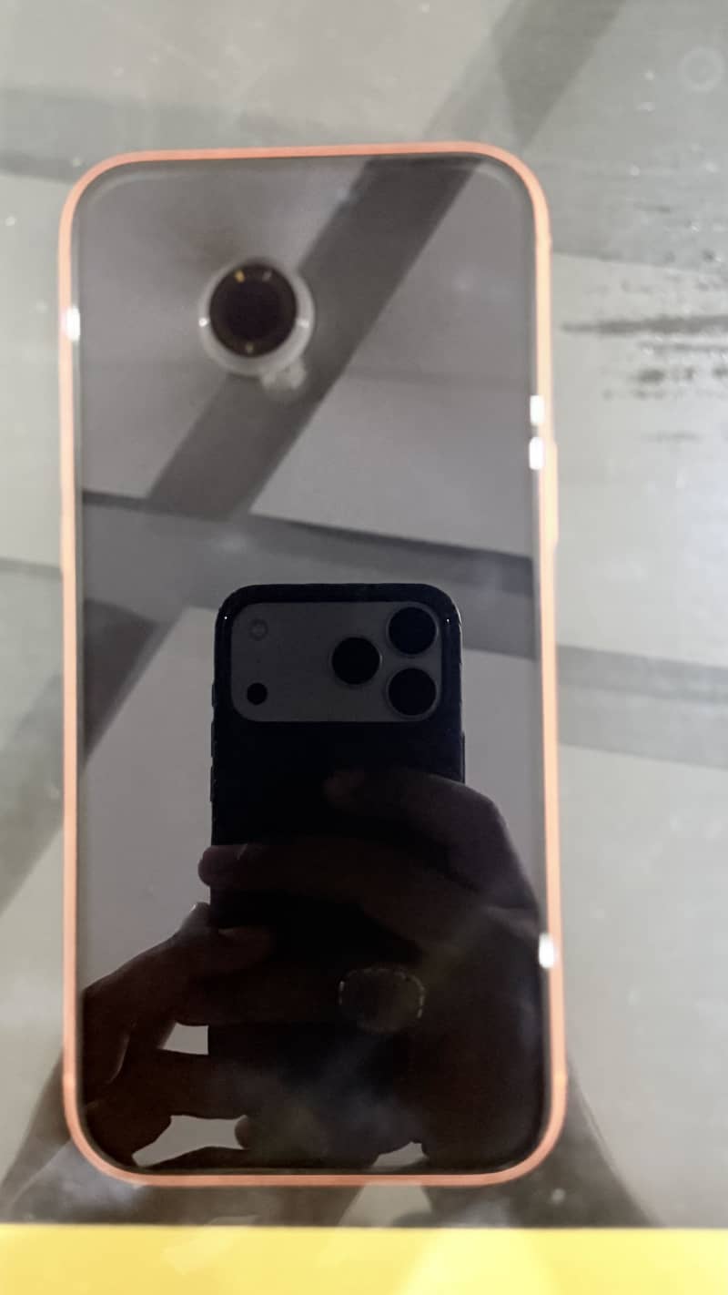 Apple iPhone 17 Pro Max 5