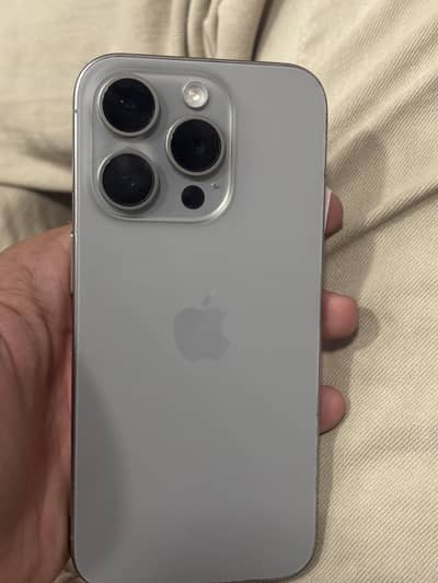 iPhone 15 Pro  (icloud )