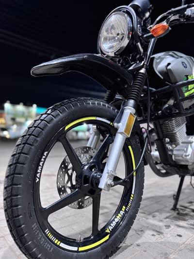Yamaha YBR 125G 2023