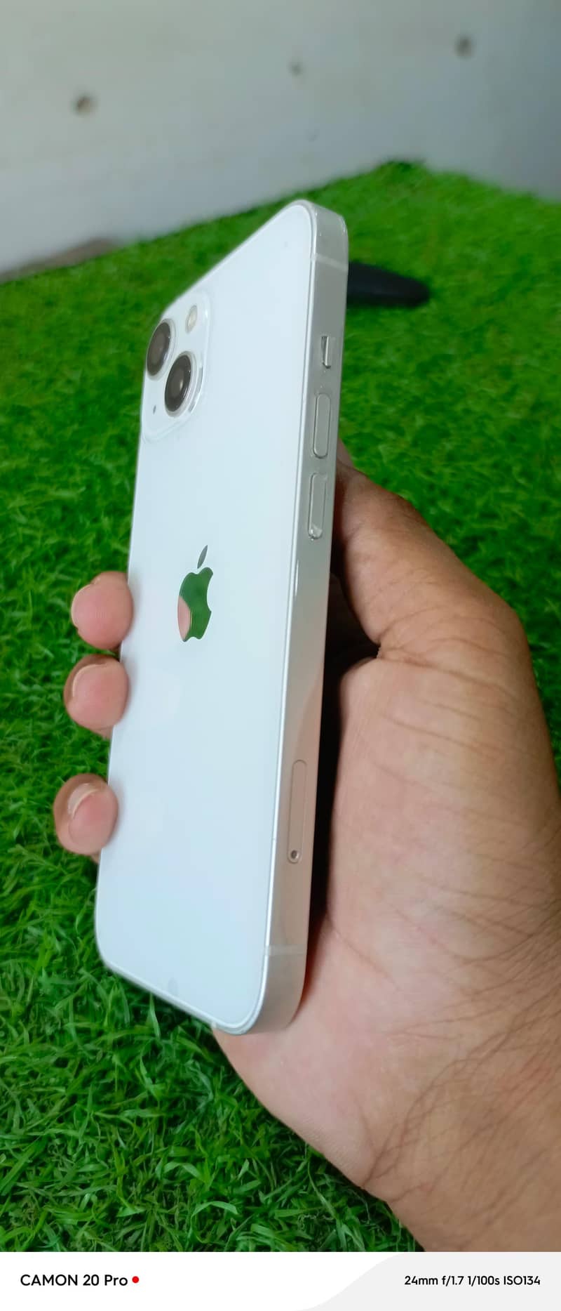 Apple iPhone 13 3