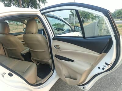 Toyota Yaris 2020