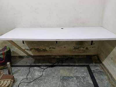 Used Table for Sale with 3 Steel Brackets and Fittings
