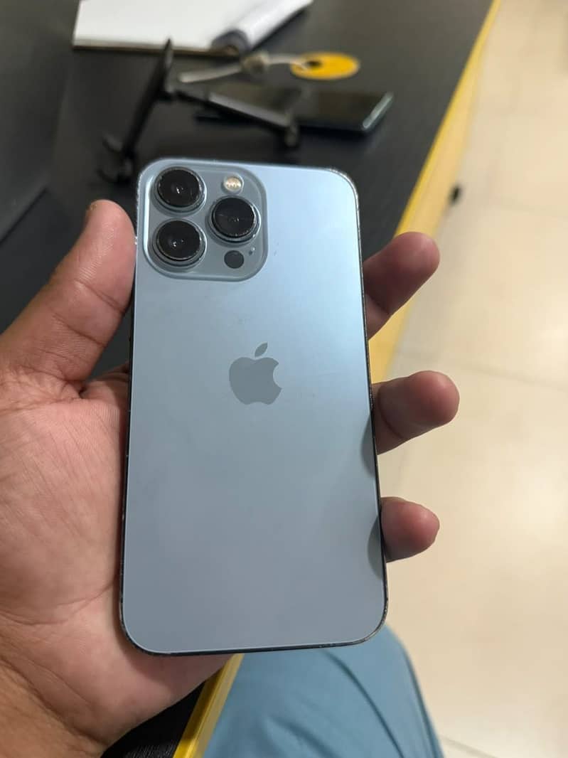 13 pro 1