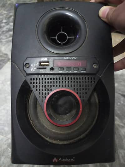 audionic home theater system for sale with 2 seta lites speakers