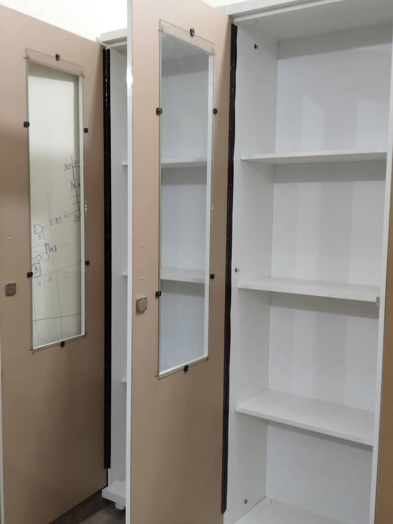 divider 1