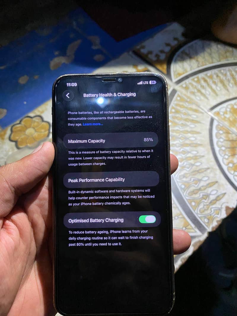 Apple iPhone 11 Pro Max 1