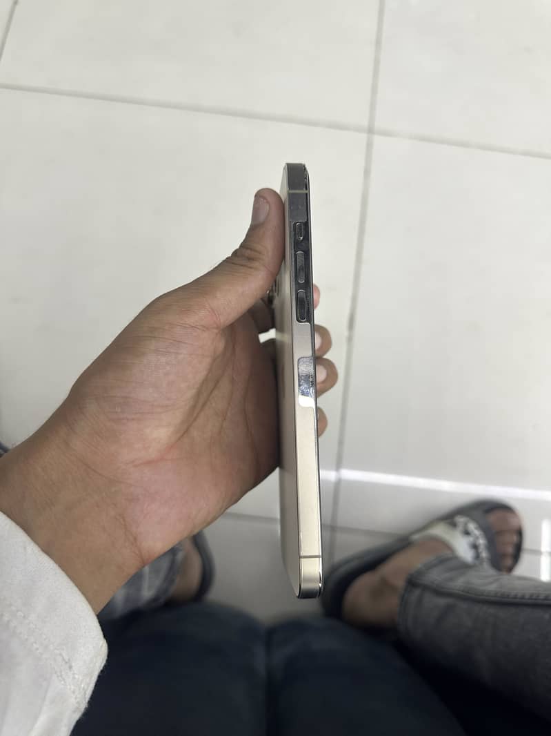 Apple iPhone 14 Pro Max 3