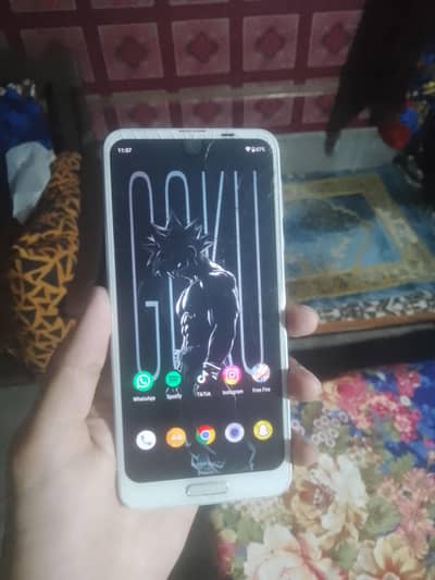 Sharp Aquos R2