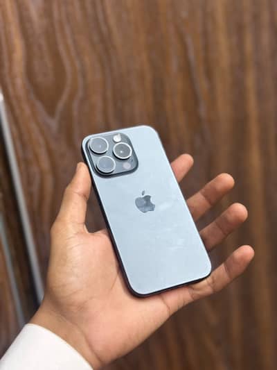 Apple iPhone 15 Pro