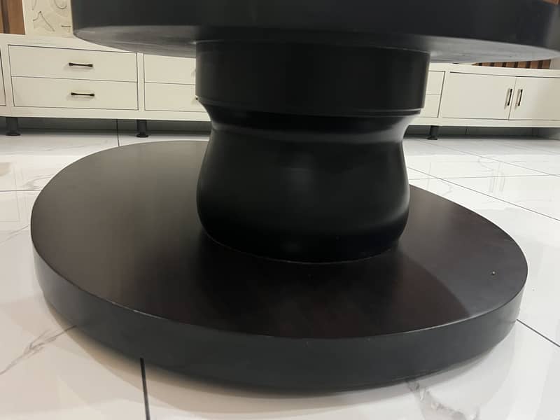 Center table 0