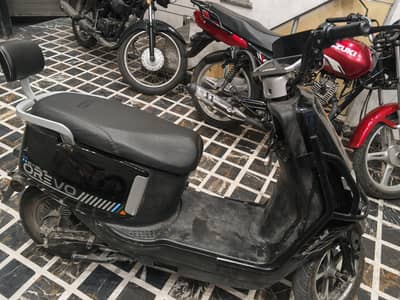 Orevo Electric Scooter 1000W Black | 4 Months Warranty
