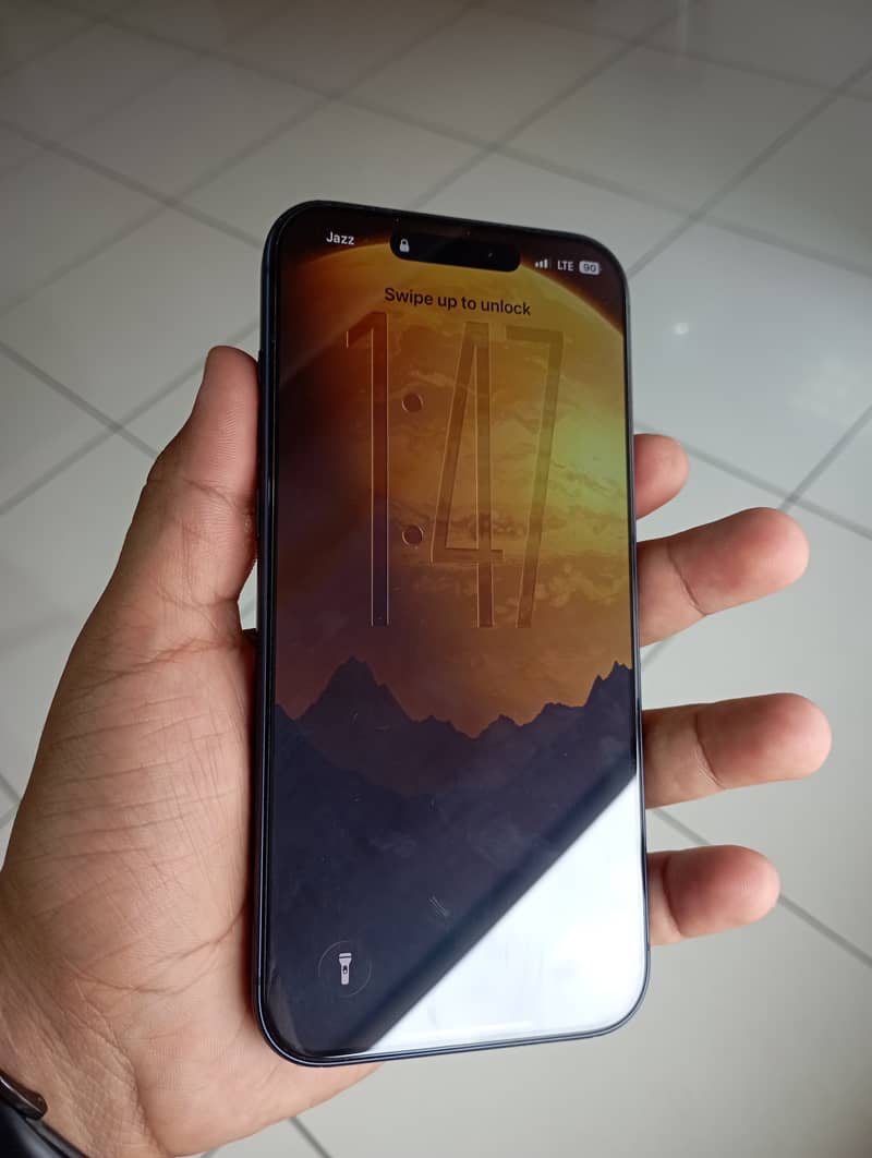 Apple iPhone 17 Pro Max 3