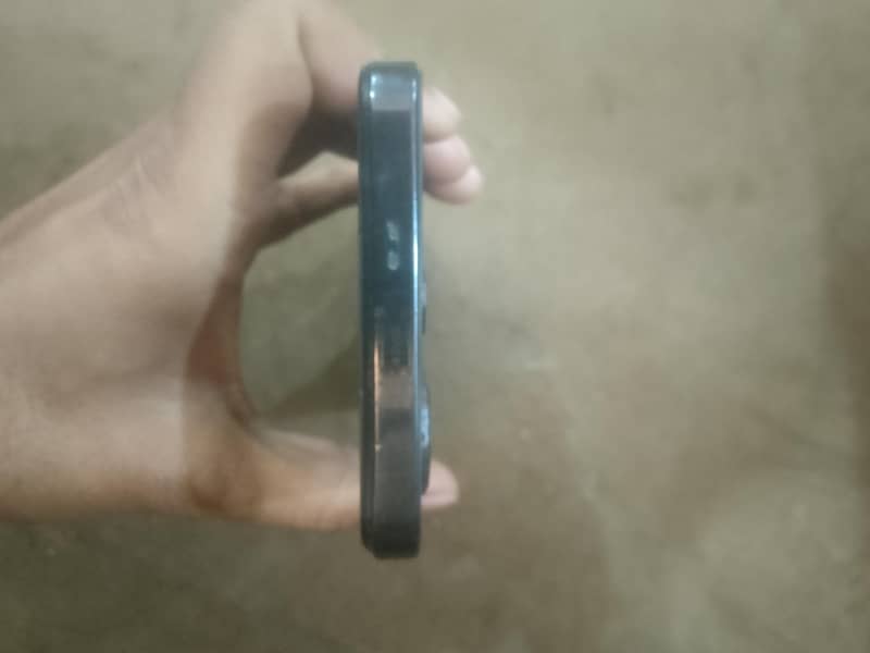 Infinix Note 30 4