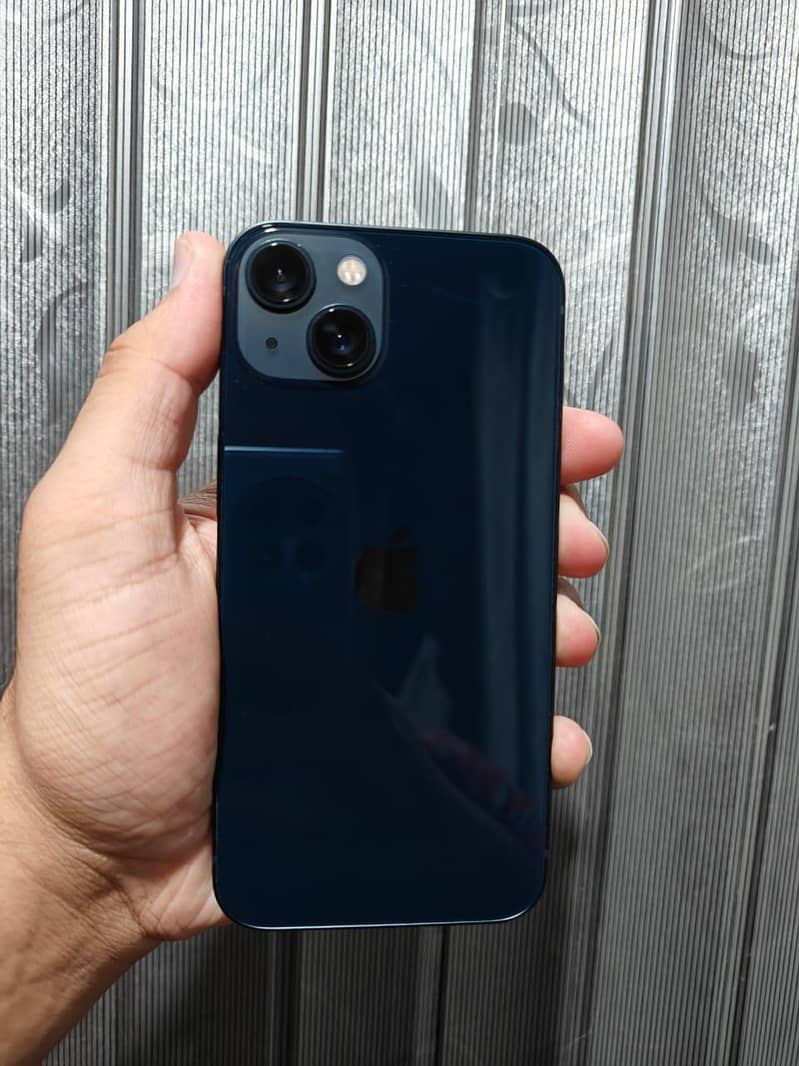 Apple iPhone 13 Sim working 0