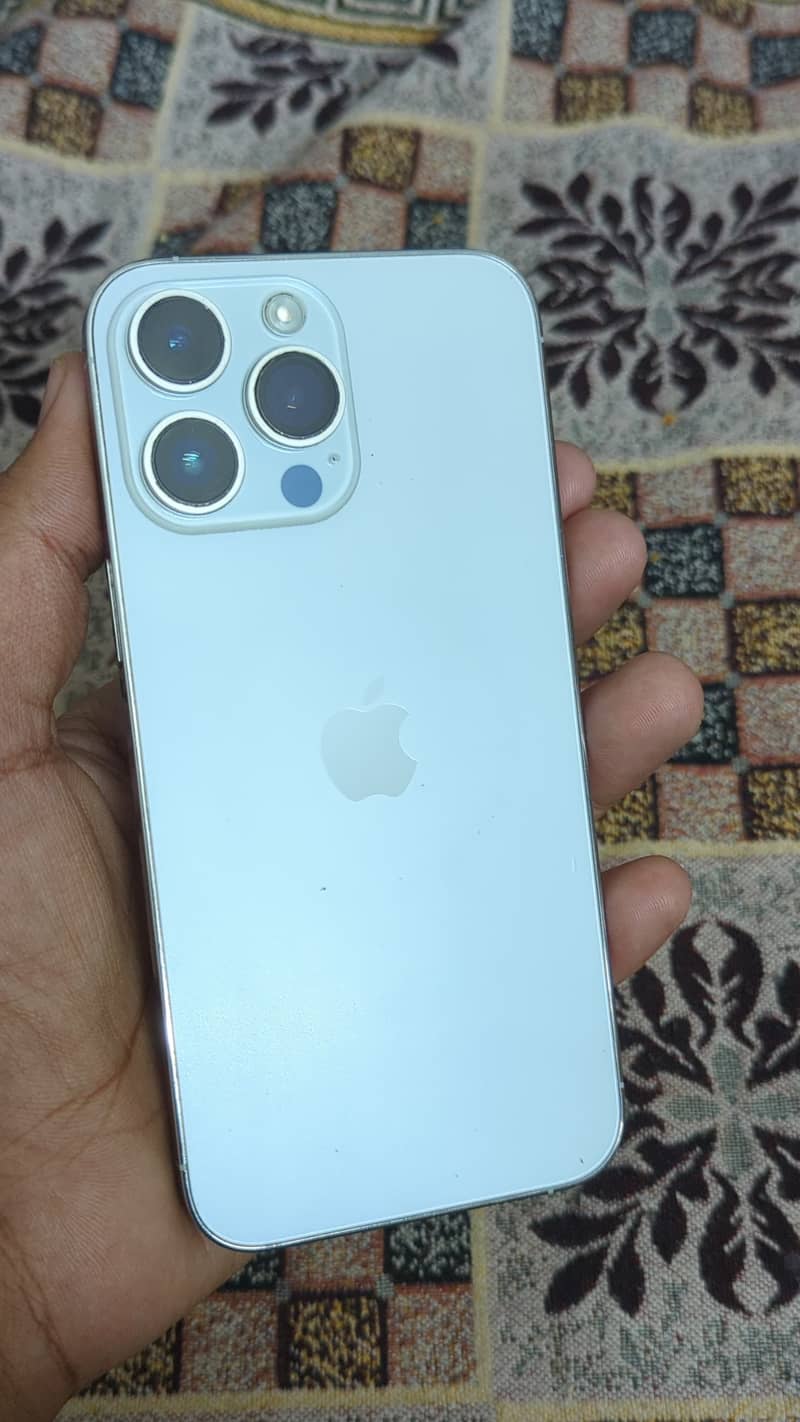 Apple iPhone 14 Pro Max 5