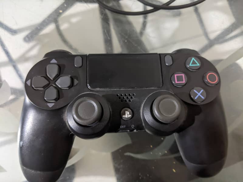 PS4 original controller 2