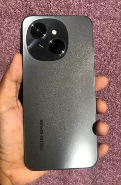 Tecno Spark Go 1