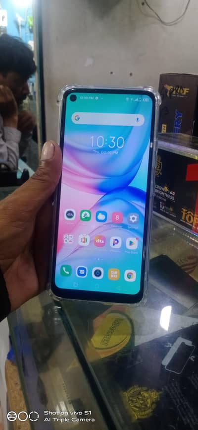 Infinix Hot 10