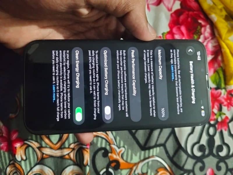 Apple iPhone 13 6