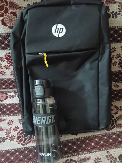 New hp Laptop bag with premium water bottle