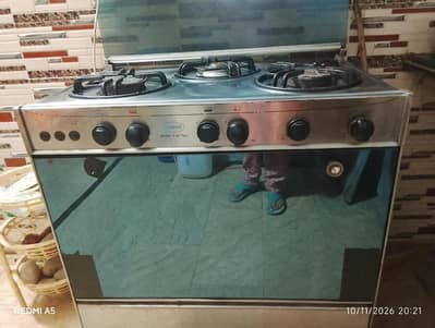 stove with oven