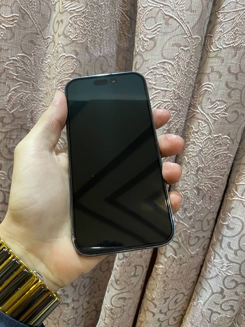 Apple iPhone 14 Pro 4