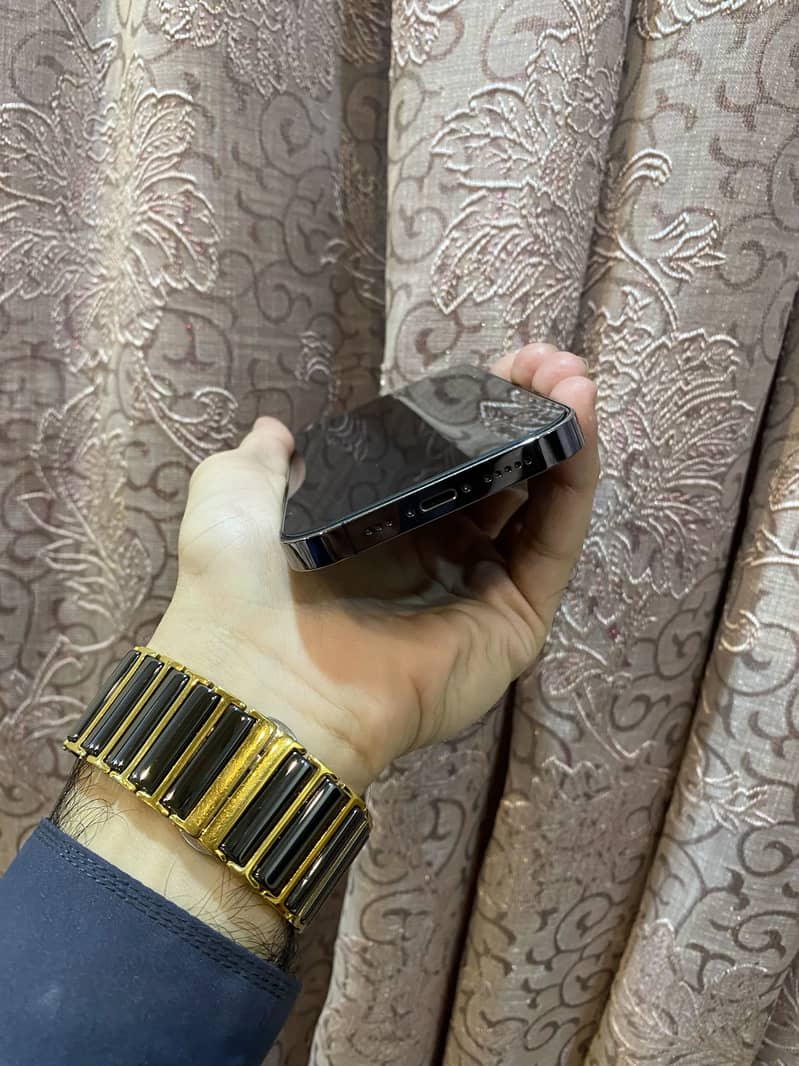 Apple iPhone 14 Pro 6