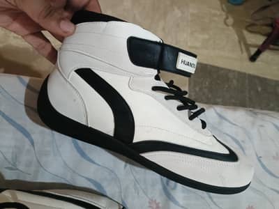 Original branded sneakers / shoes 42 Size