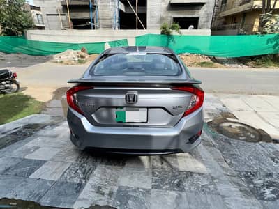 Honda Civic RS 2016 whatsapp only