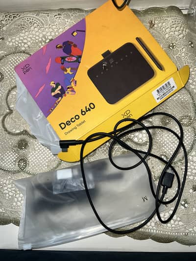 Drawing tablet DECO 640