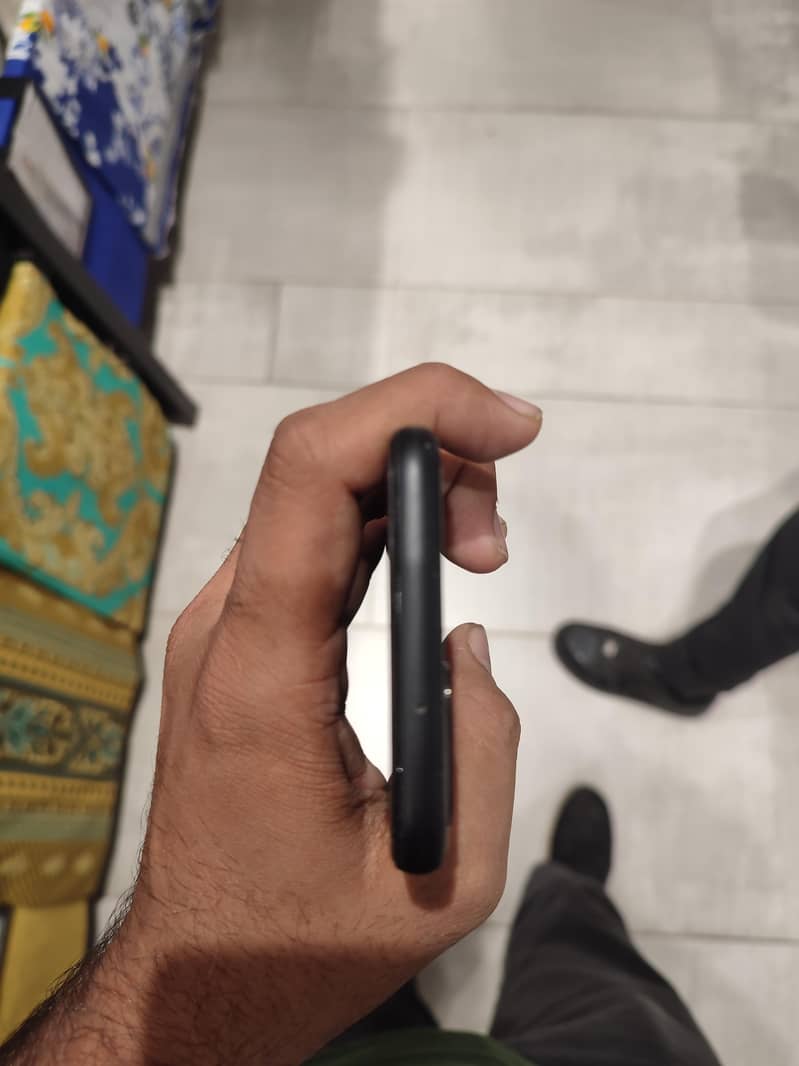 Google Pixel 4 6